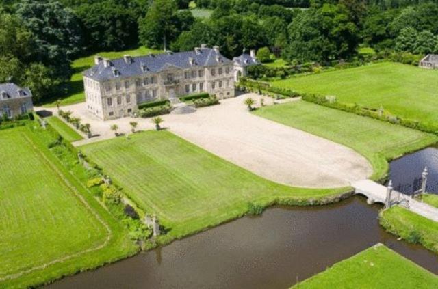 Chateau De Pont-Rilly Négreville Exterior foto